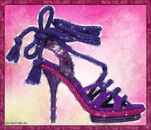фиолетовая туфля